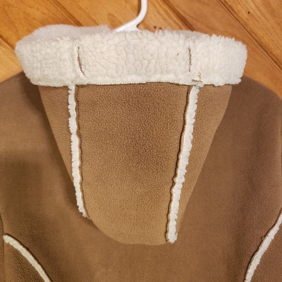 Braetan small brown fur lined hooded zip up coat - Picture 11 of 14